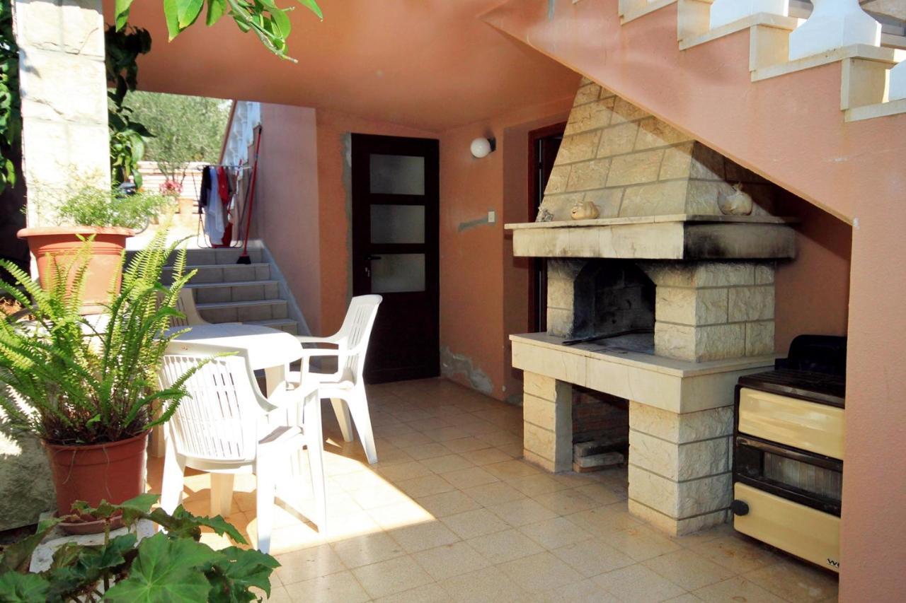 Apartments With A Parking Space Zavalatica, Korcula - 4453 エクステリア 写真