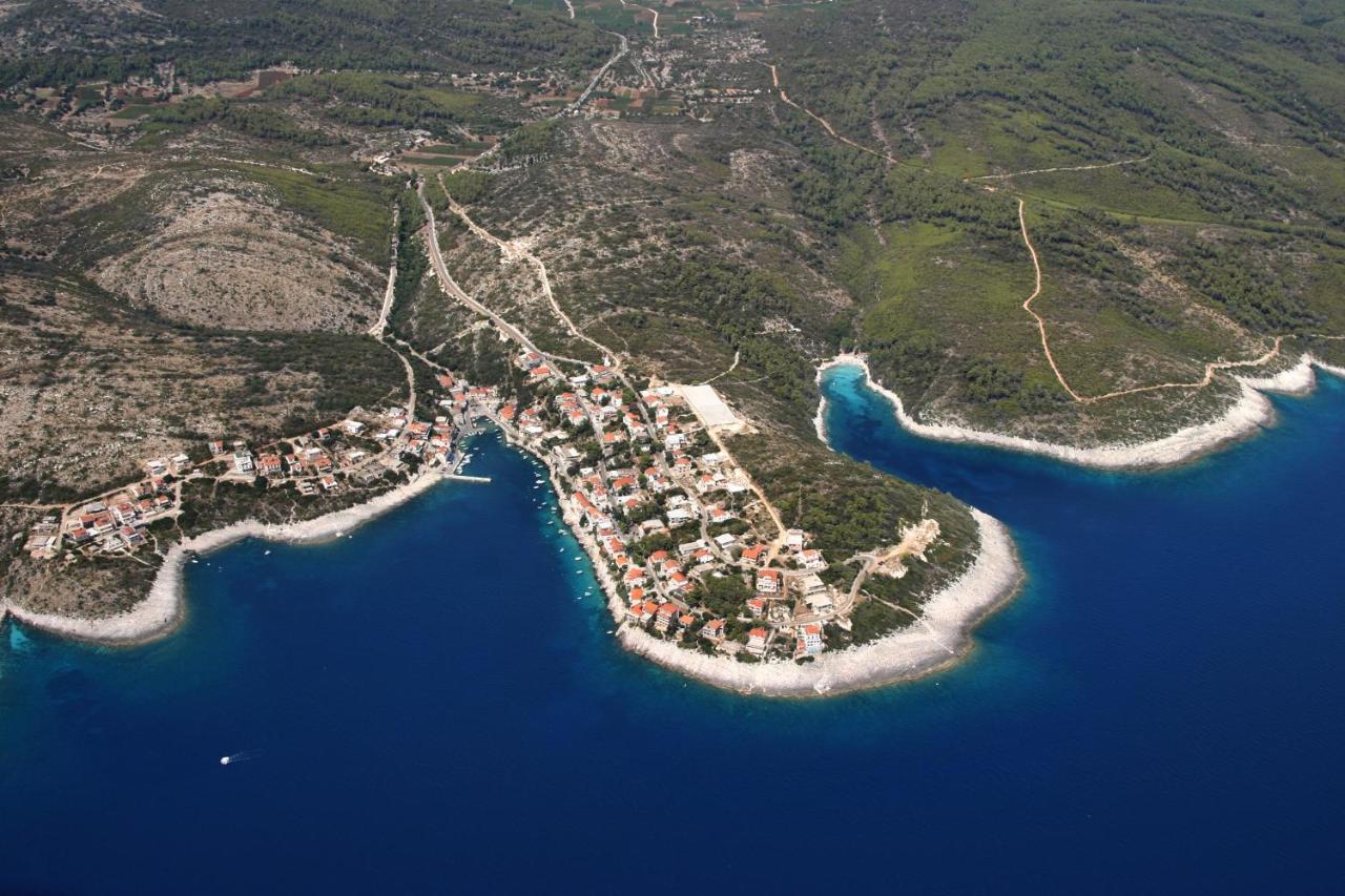 Apartments With A Parking Space Zavalatica, Korcula - 4453 エクステリア 写真